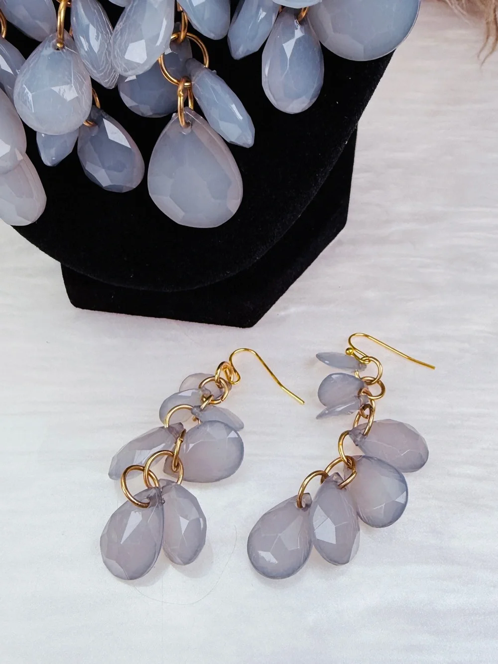 Light Lavender Faceted Teardrop Statement Necklace & Dangle Earrings Set